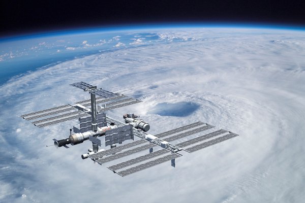 Theinternationalspacestationfloatinginorwidth600jpg